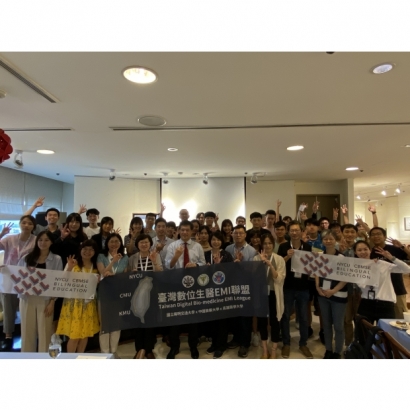 餐廳合照 _2_.jpg 餐廳合照 _2_.jpg